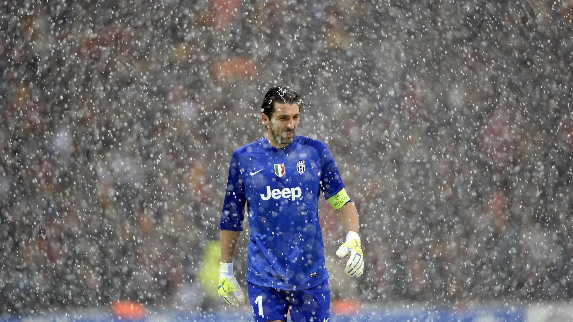 开云官方网页登录-博卡球员抗压选位不佳，空档被放大，博卡知名球星